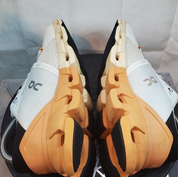 On Running Womens Cloud Flyer Running Training Shoes White Sand Orange SIZE 8 - Picture 7 of 14